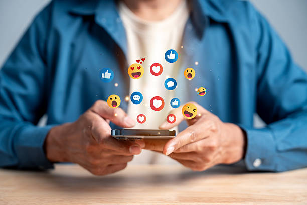 Mengapa Ulasan Positif Penting untuk Engagement dan Kepercayaan Audiens di Era Digital