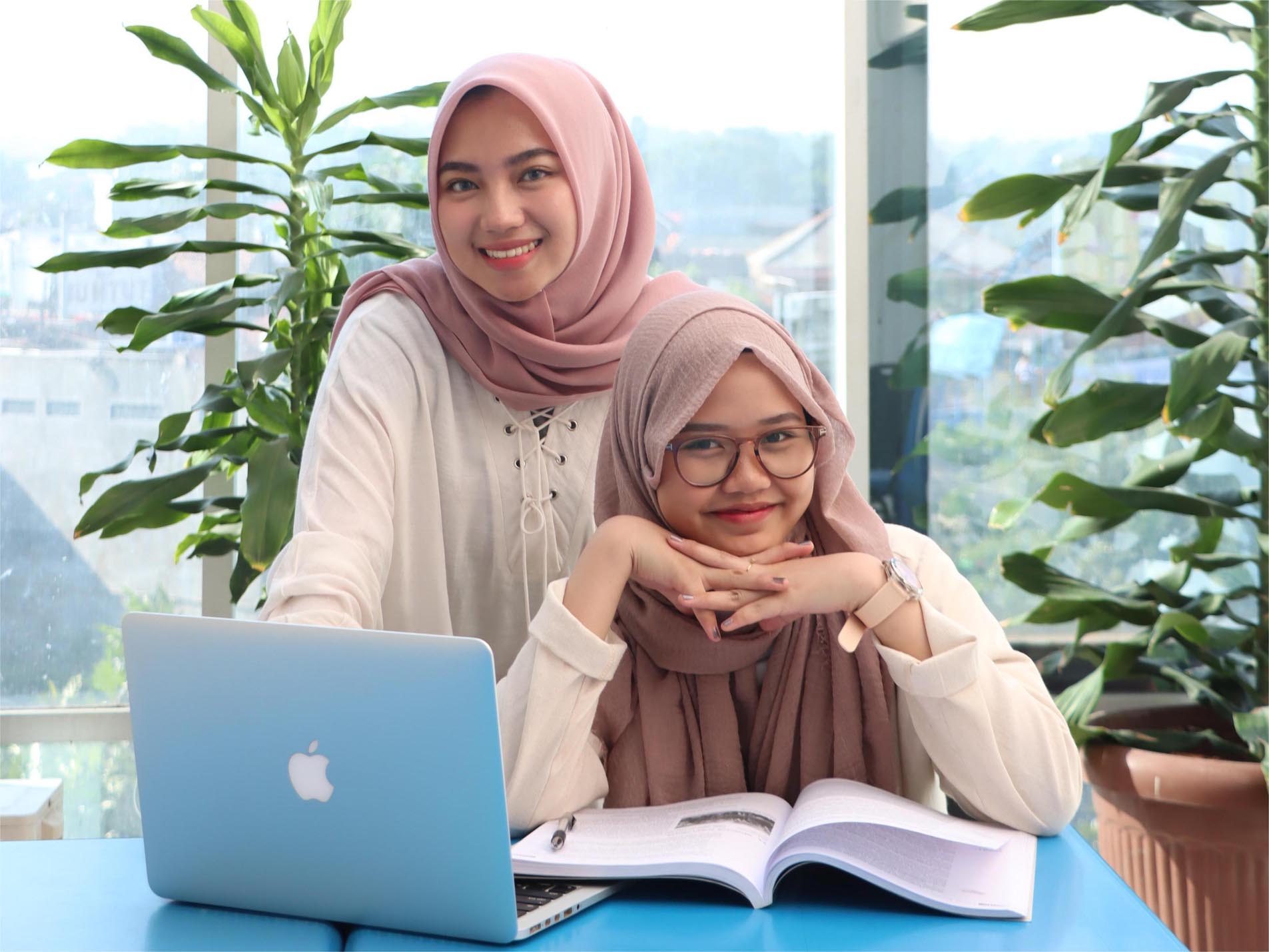 Manajemen Bisnis Syariah S1_image